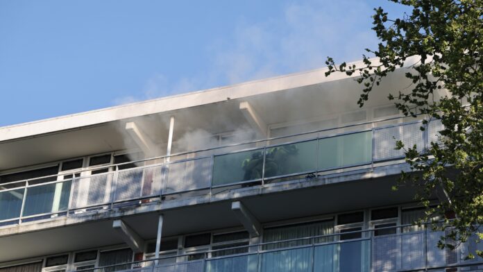 Brand in flat aan Prins Johan Willem Frisolaan Brand in flat aan Prins Johan Willem Frisolaan