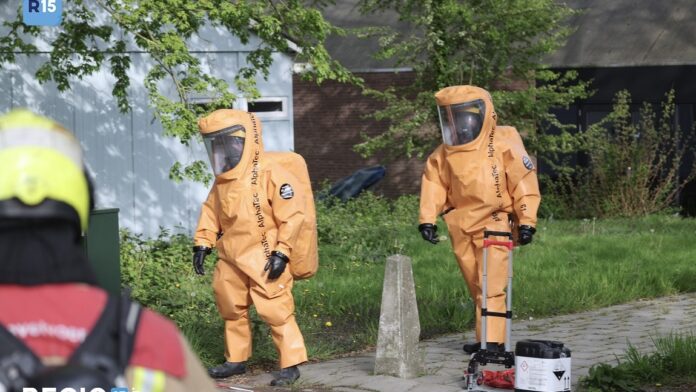 Sportclub aan Westvlietweg ontruimd na vreemde lucht