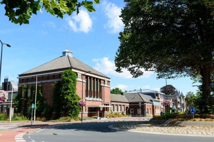 gemeentehuis 24