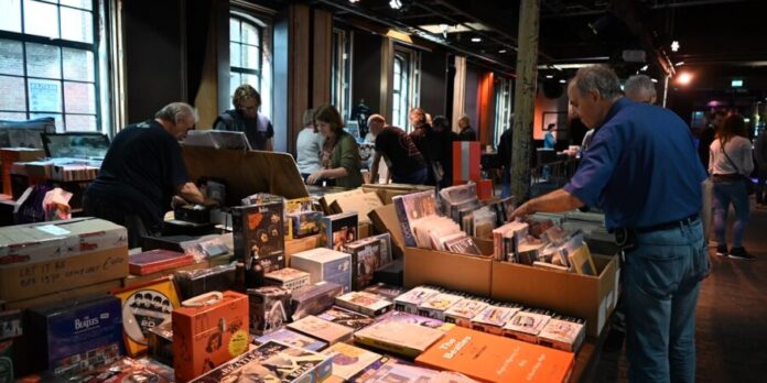 Beatles-Beurs-okt-2022-32-900×450