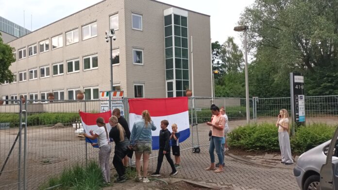 Protest tegen AZC voor Statushouders