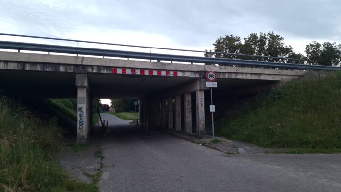 Tunnel Almondeweg