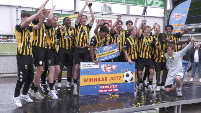 Derbywinst voor v.v. Wilhelmus (video) Derbywinst voor v.v. Wilhelmus (video)