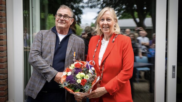 Koninklijke onderscheiding voor initiatiefnemer Hethuis Koninklijke onderscheiding voor initiatiefnemer Hethuis