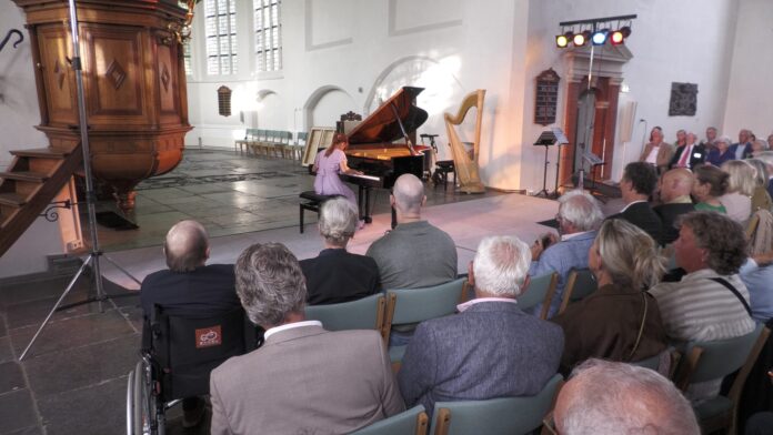 Benefietconcert Lions Club Voorburg voor Stichting Leergeld (video) Benefietconcert Lions Club Voorburg voor Stichting Leergeld (video)