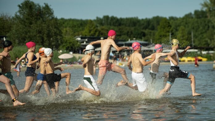 Uitverkochte Midzomer Triathlon keert terug naar Vlietland