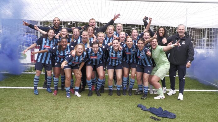 Forum Sport promoveert op spektaculaire wijze naar de Hoofdklasse (video) Forum Sport promoveert op spektaculaire wijze naar de Hoofdklasse (video)