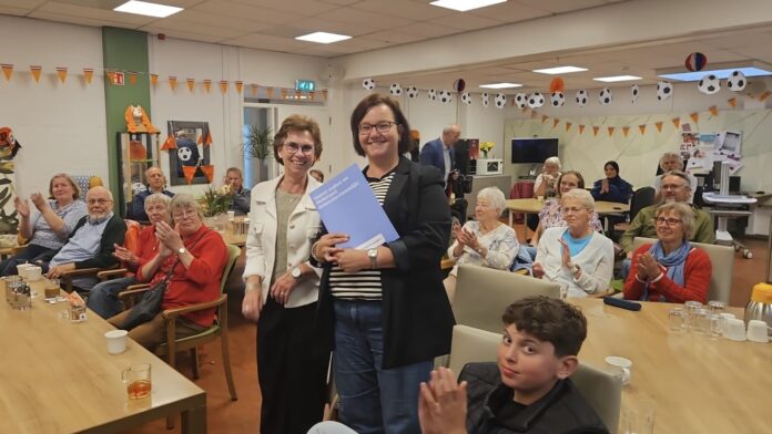 WZH Prinsenhof werkt met wijk en winkeliers aan dementievriendelijke buurt WZH Prinsenhof werkt met wijk en winkeliers aan dementievriendelijke buurt