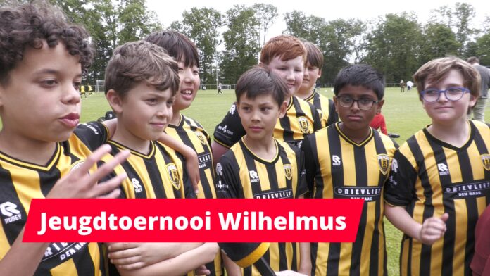 Groot Jeugdvoetbaltoernooi bij VV Wilhelmus op Sportpark Westvliet (video)