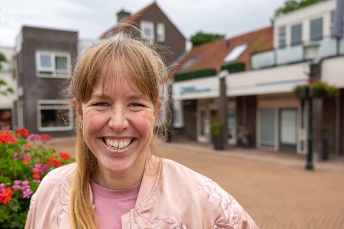 bonnie van der Poel-4