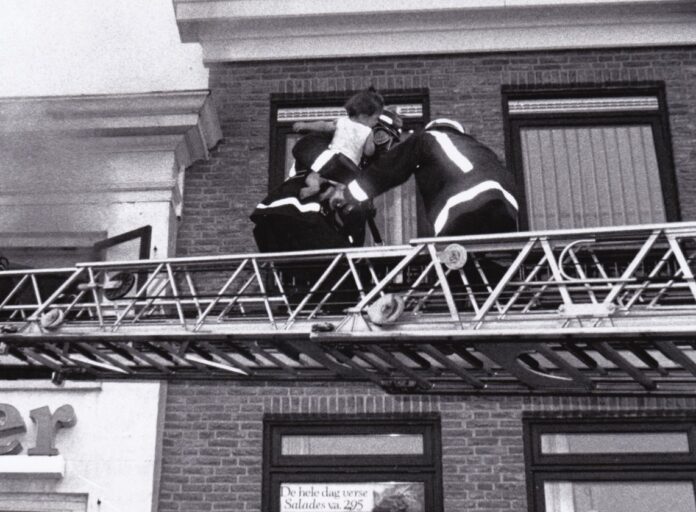 Brand 1