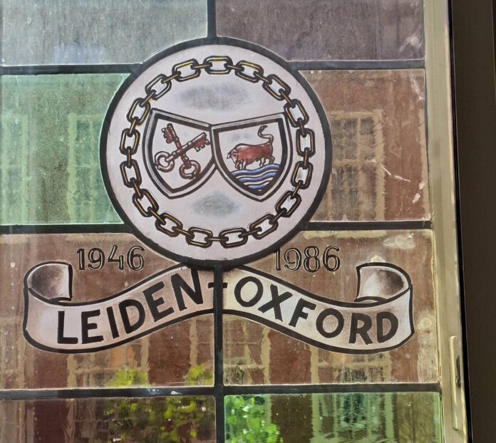 Leiden-Oxford
