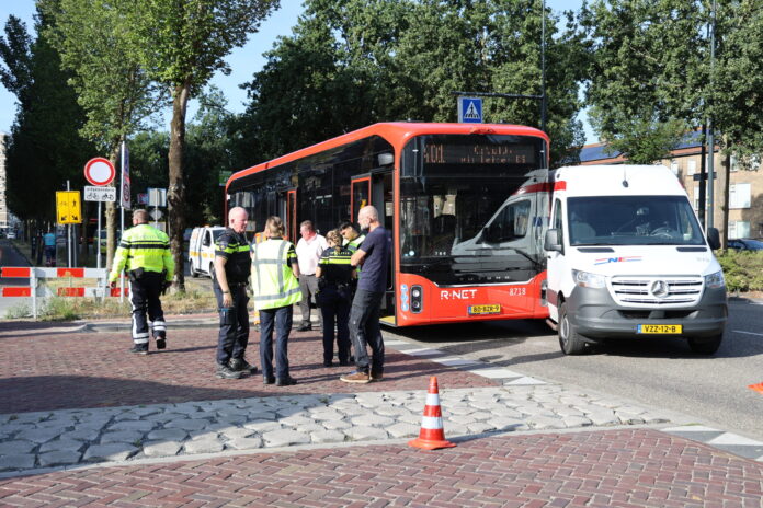 1KJ_1718