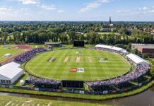 Internationaal cricketspektakel bij VCC in Voorburg Internationaal cricketspektakel bij VCC in Voorburg