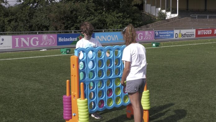 Sport, graffiti, gamen en muziek tijdens Ultimate Kids Event bij RKAVV (video)