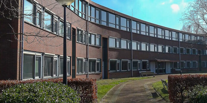 Hoefijzer gebouw