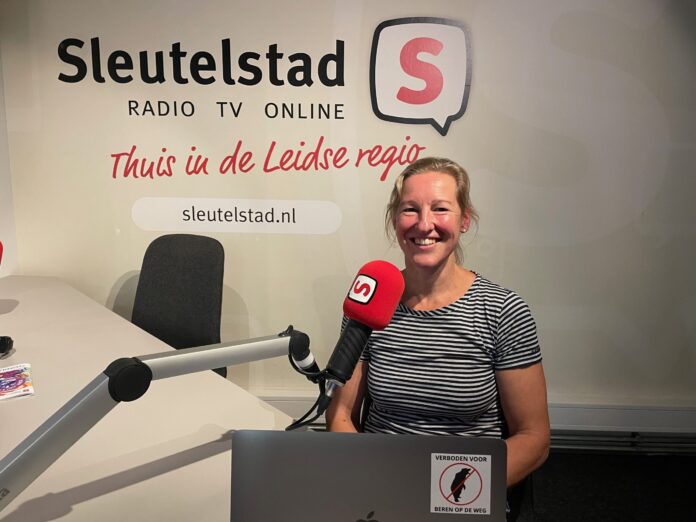 Sanne van der Linden_LEF