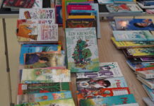 Fortgensschool Voorschoten viert eerste lustrum tweedehands kinderboekenmarkt