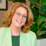 Burgemeester van Zoeterwoude Carla Breuer: ‘Ik blijf zo lang als Zoeterwoude mij nodig heeft’